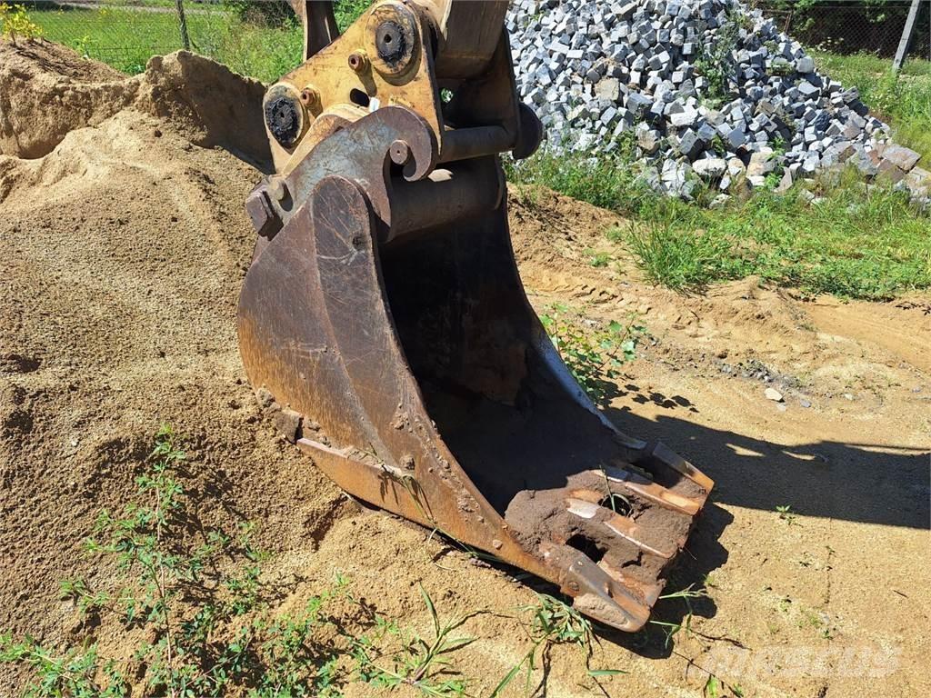 CAT M 318 C 4X4 Stavebnictví - ostatní