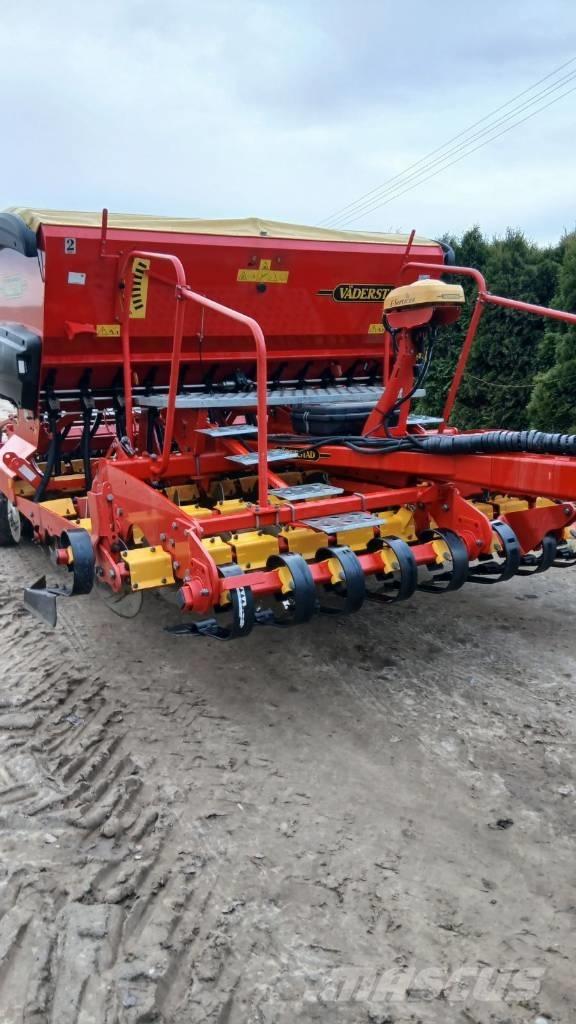 Väderstad Rapid300C Mechanické secí stroje