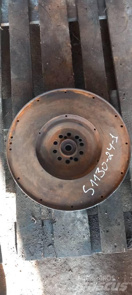 Scania R 440.    1805086 Motory