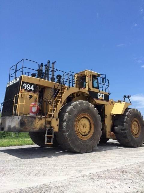 CAT 994 Kolové nakladače