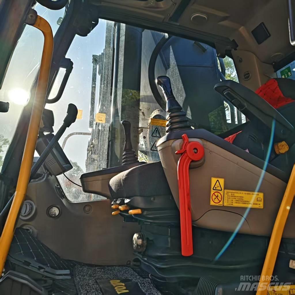 Volvo EC 480 D L Pásová rýpadla