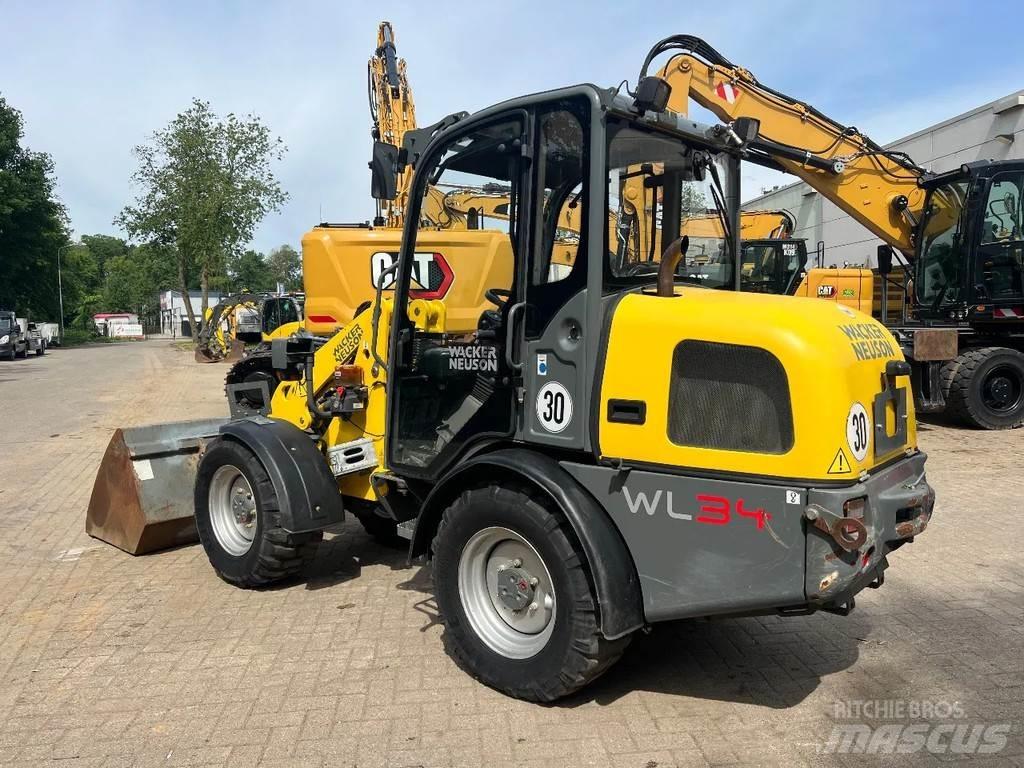Wacker Neuson WL34 Kolové nakladače