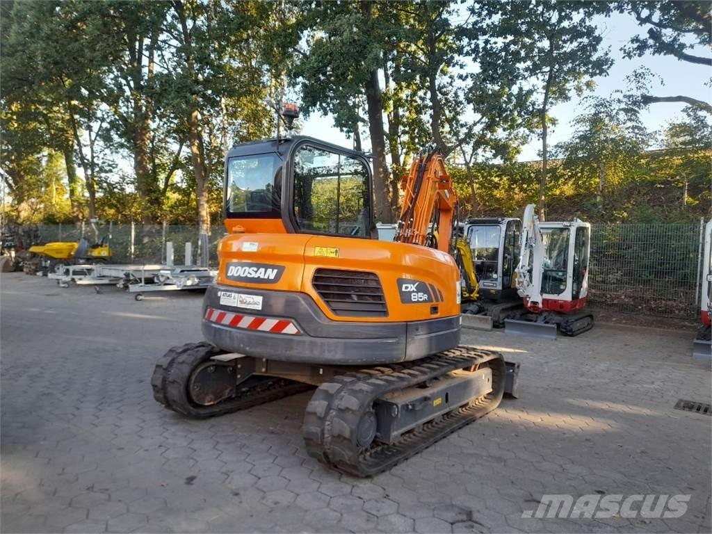 Doosan DX85R-3 Midi rýpadla 7t - 12t