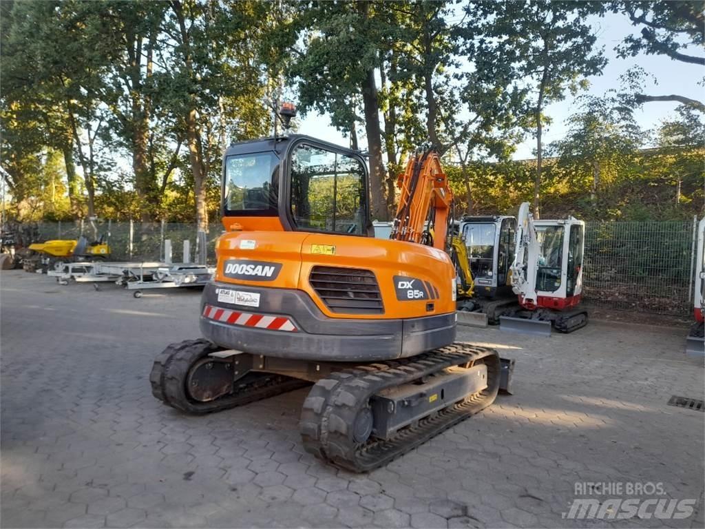 Doosan DX85R-3 Midi rýpadla 7t - 12t
