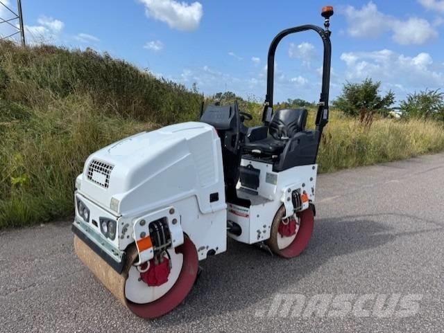 Bomag BW90 AD-5, Vält Tandemové válce