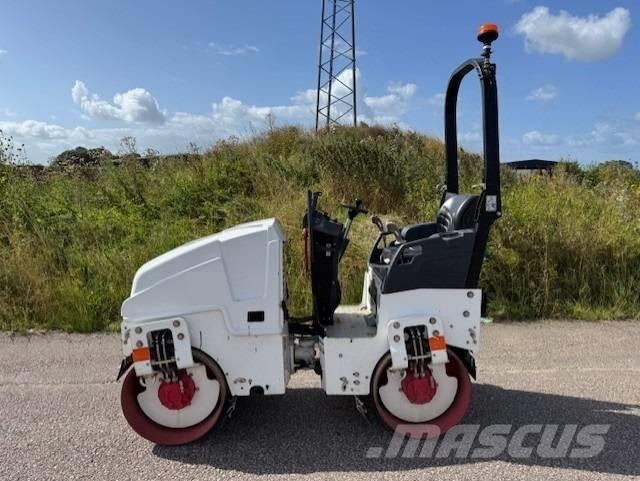 Bomag BW90 AD-5, Vält Tandemové válce