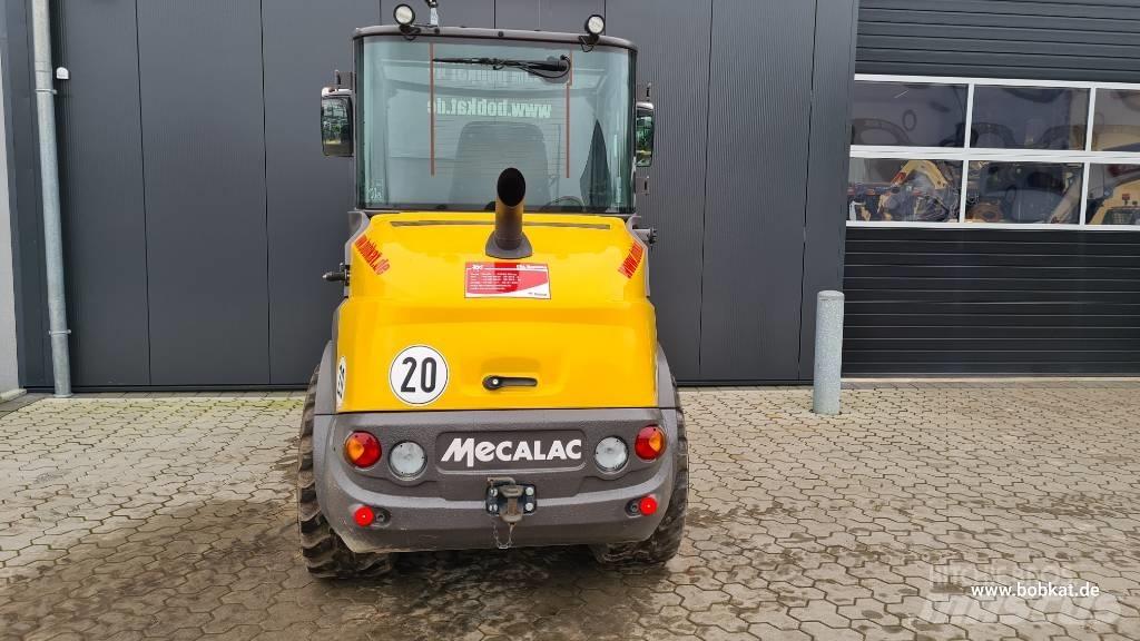 Mecalac AX 850 Kolové nakladače