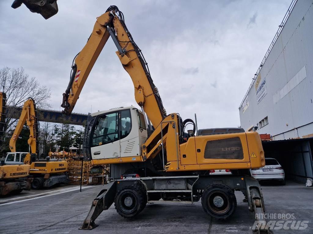 Liebherr LH 30 M Stroje pro manipulaci s odpadem