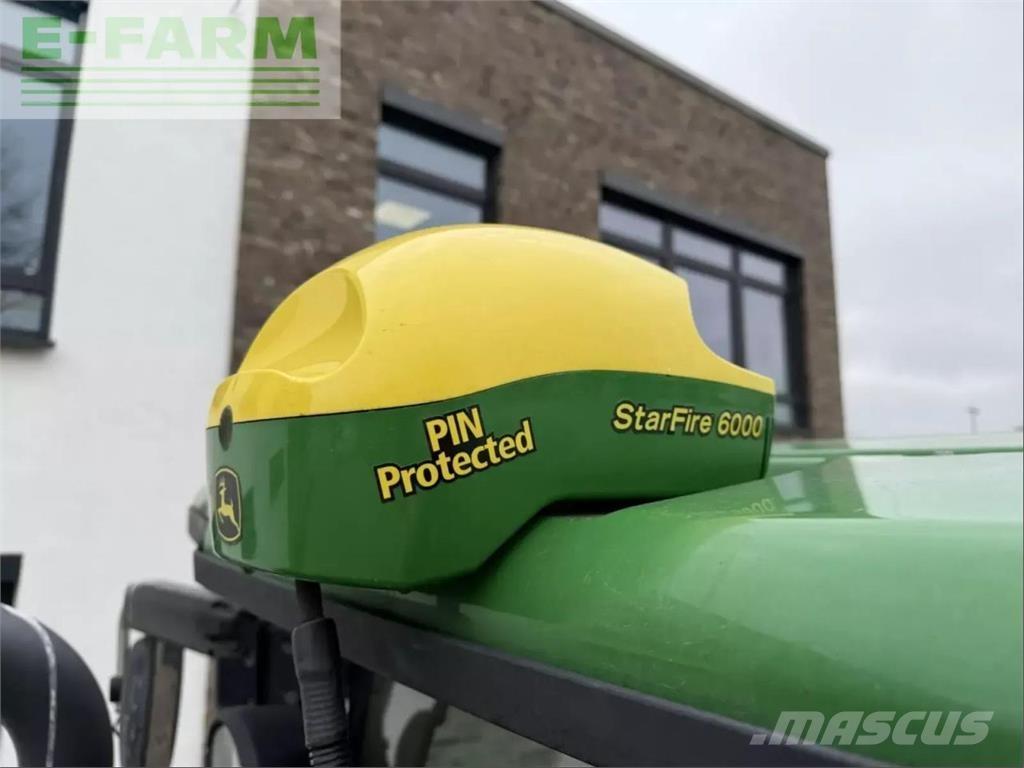 John Deere 8370 r Traktory