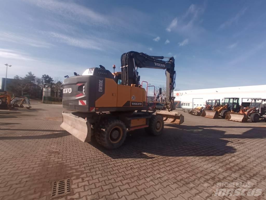 Volvo EW 180 E Kolová rýpadla