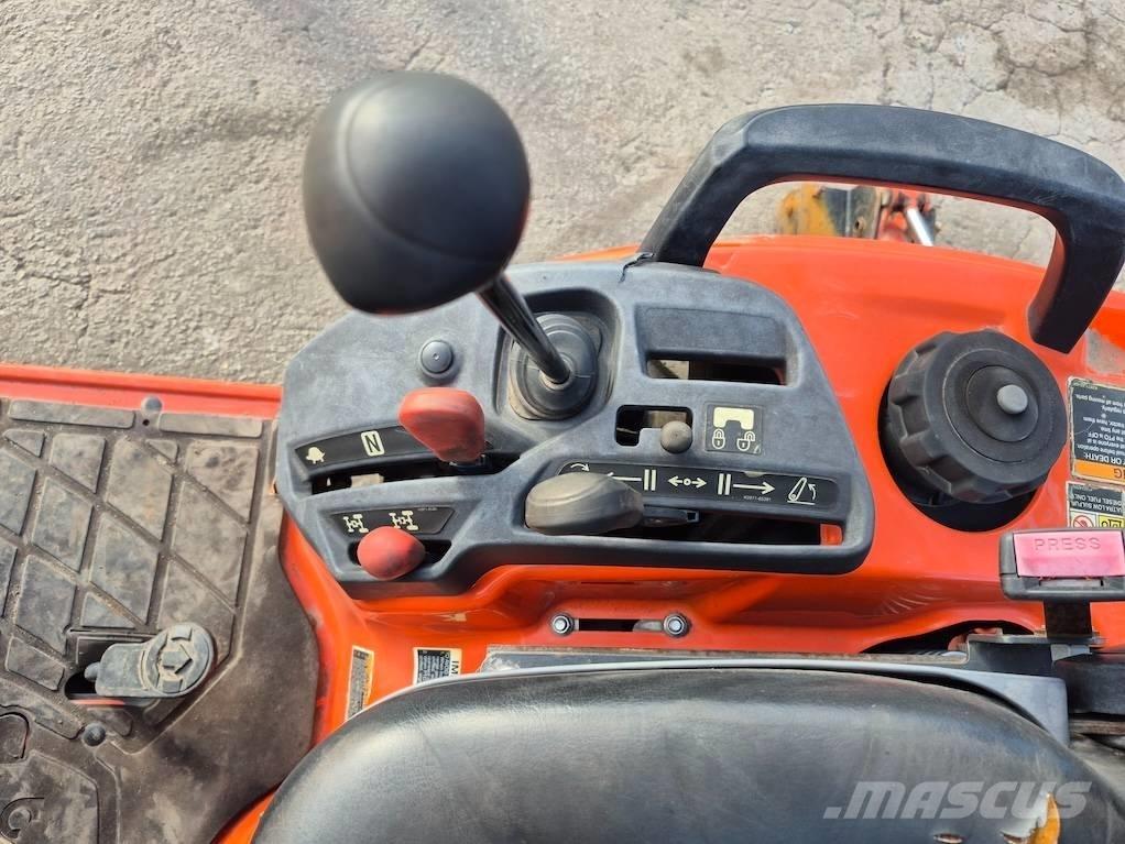 Kubota BX 23 Kompaktní traktory