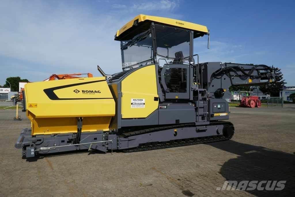 Bomag BMF 2500 M Dávkovače, podavače