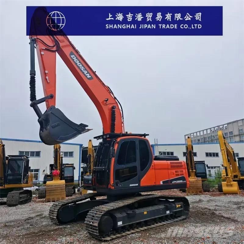 Doosan DX 225 Pásová rýpadla