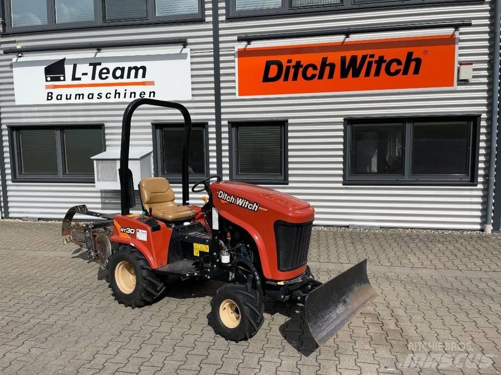 Ditch Witch RT 30 Rýhovače