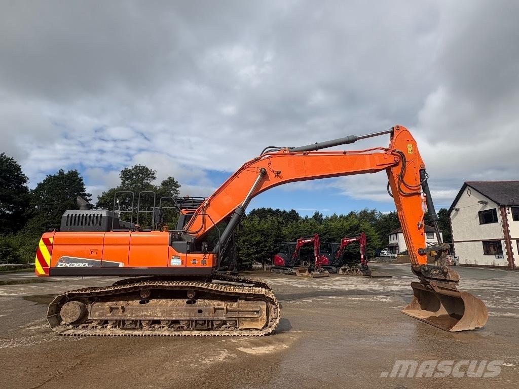 Doosan DX380LC-5 Pásová rýpadla