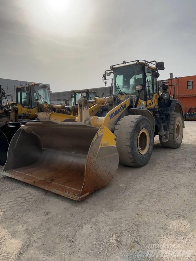 Komatsu WA 380-8 Kolové nakladače
