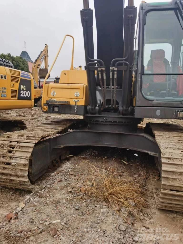 Volvo EC 210 DL Pásová rýpadla