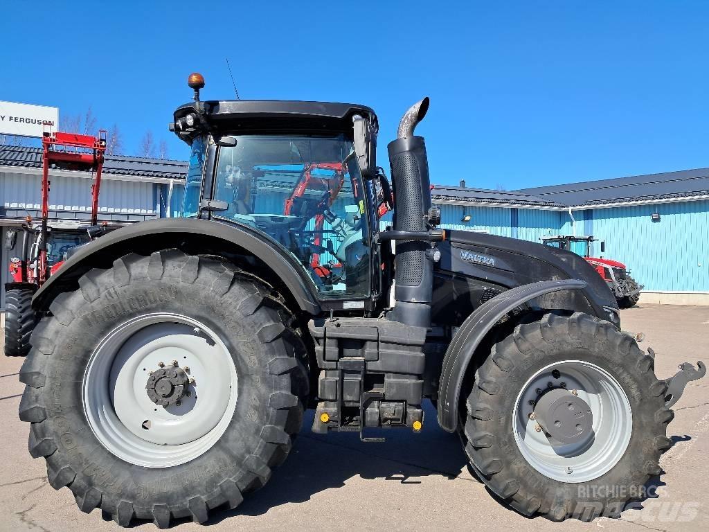 Valtra S 374 Traktory