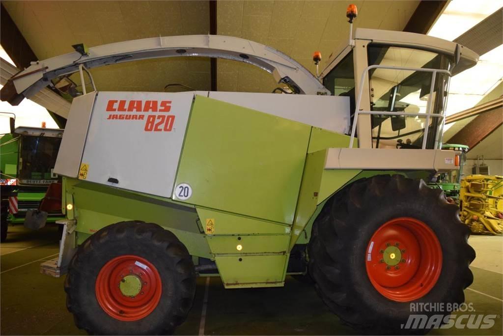 CLAAS Jaguar 820 Samojízdné sekačky