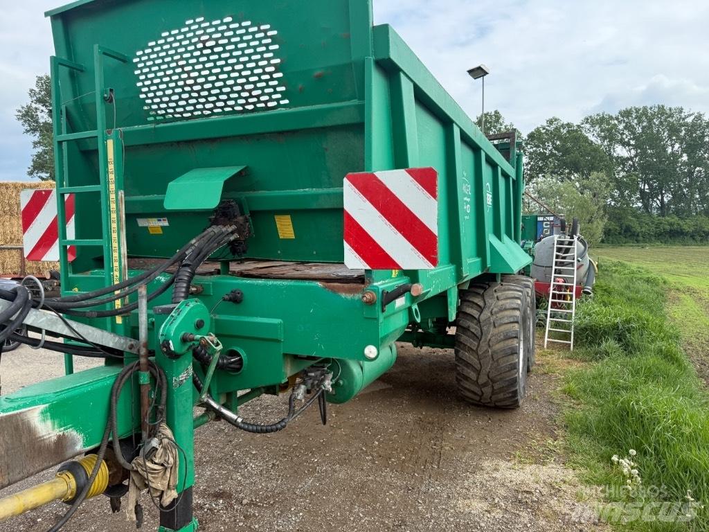 Tebbe DS 180 Rozmetadla chlévské mrvy