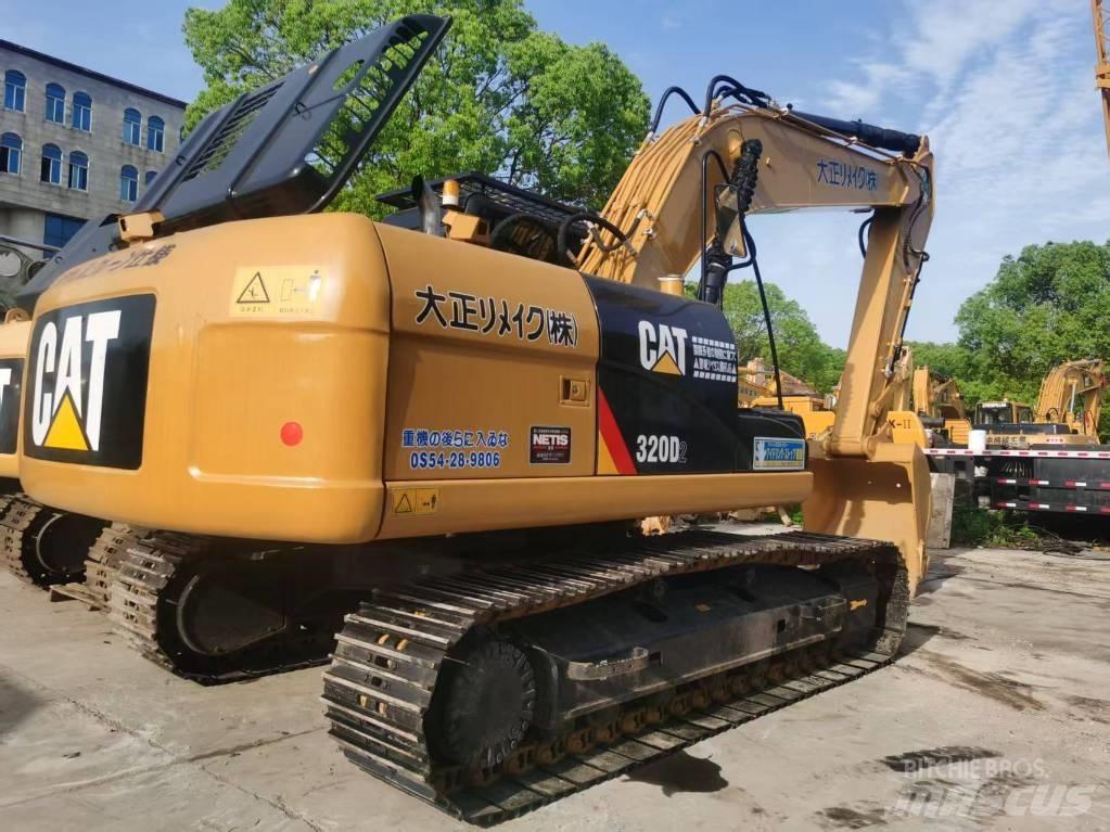 CAT 320d2 Pásová rýpadla