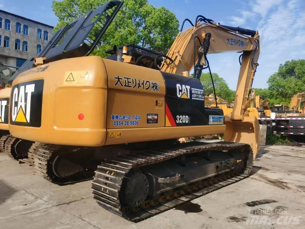 CAT 320d2 Pásová rýpadla