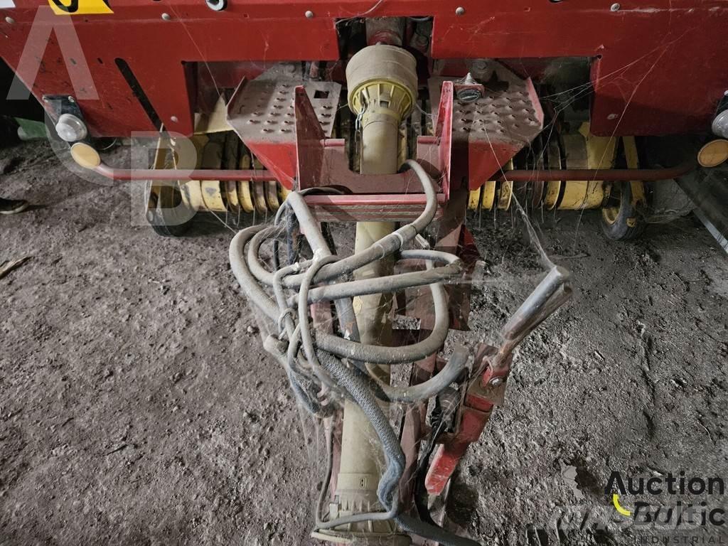 New Holland 644 Další nakladače, rypadla a příslušenství