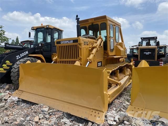 CAT D 7 G Pásové dozery