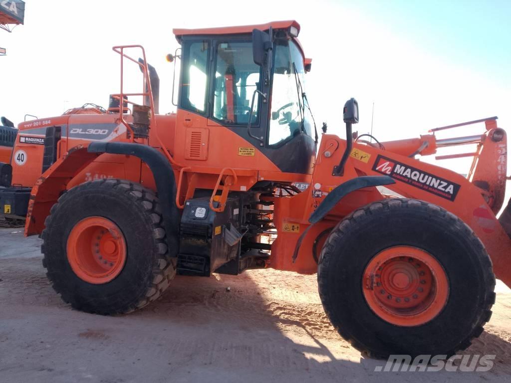 Doosan DL 300-5 Kolové nakladače