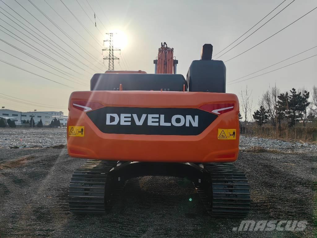 Doosan DX225 Pásová rýpadla