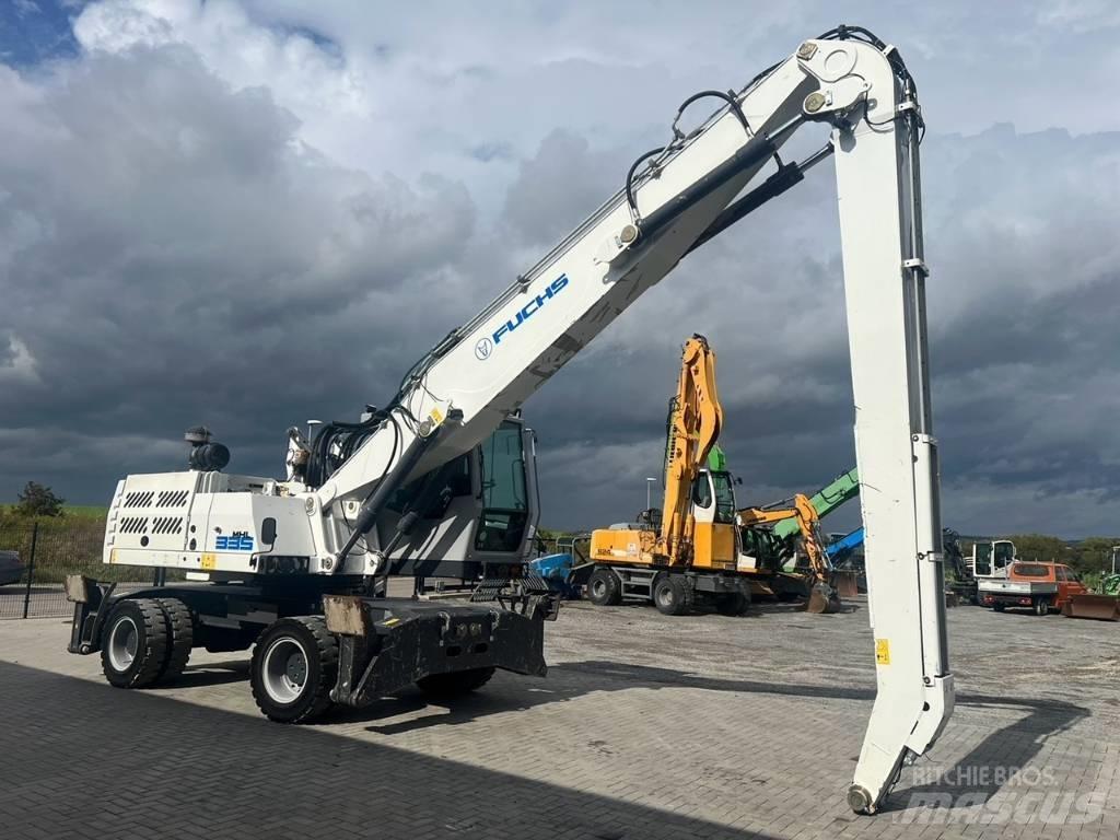 Fuchs MHL 335 Stroje pro manipulaci s odpadem