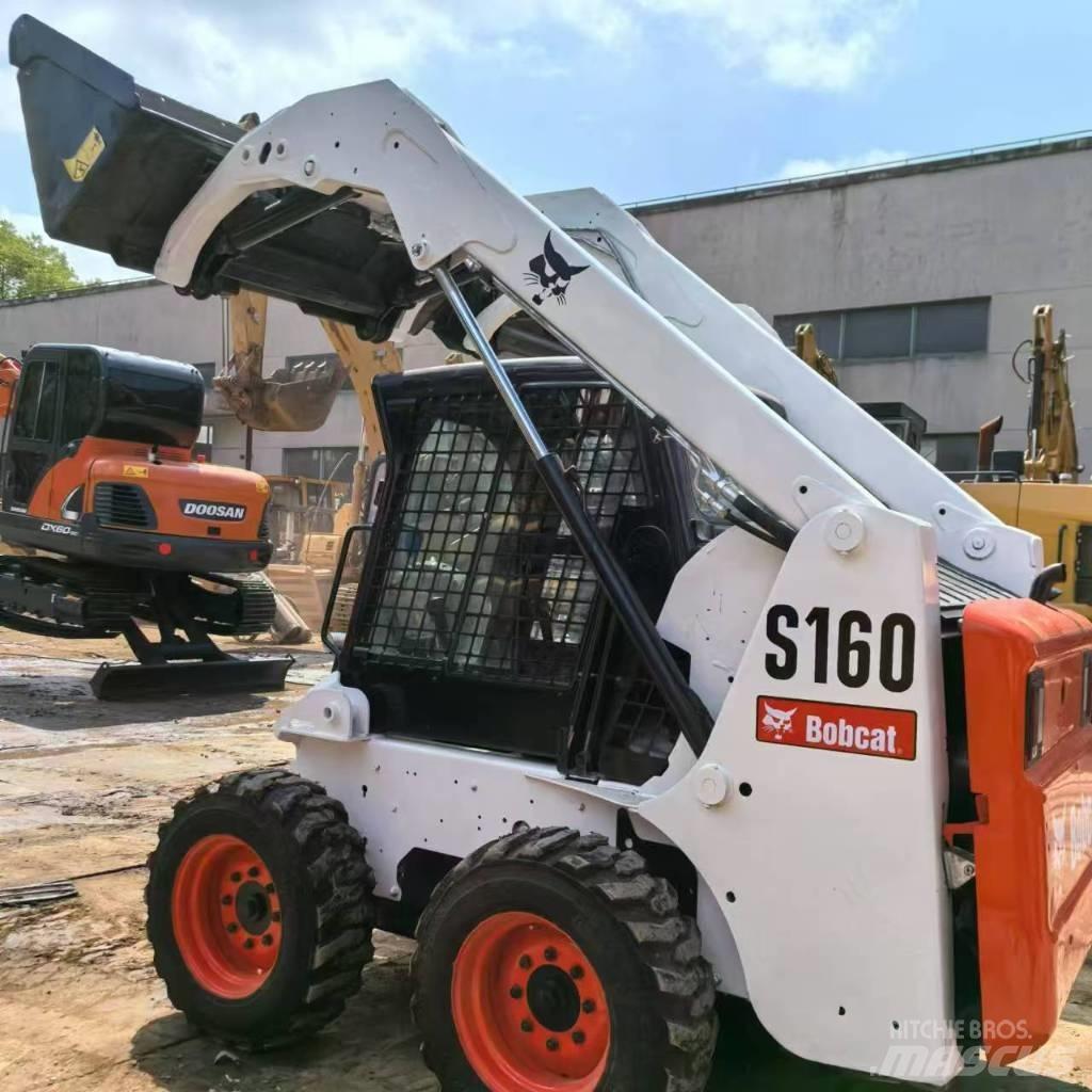 Bobcat S 160 Smykem řízené nakladače