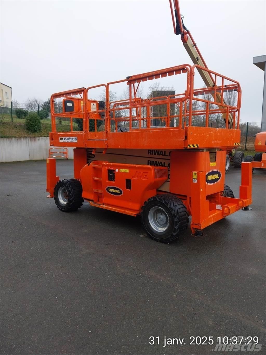 JLG 4394RT Nůžková zvedací plošina