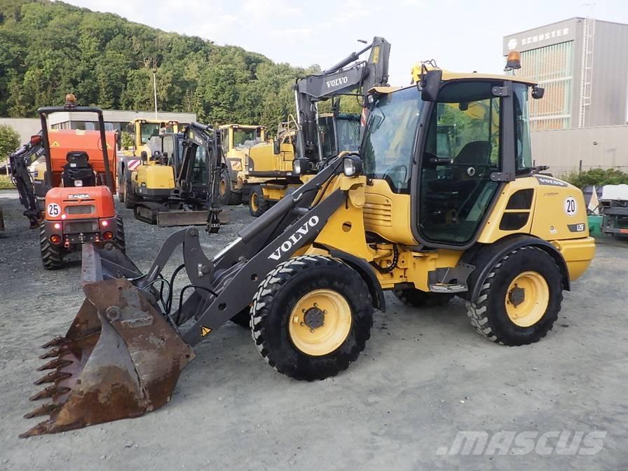 Volvo L 25 F Kolové nakladače