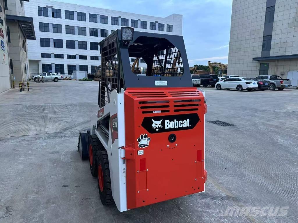 Bobcat S70 Smykem řízené nakladače