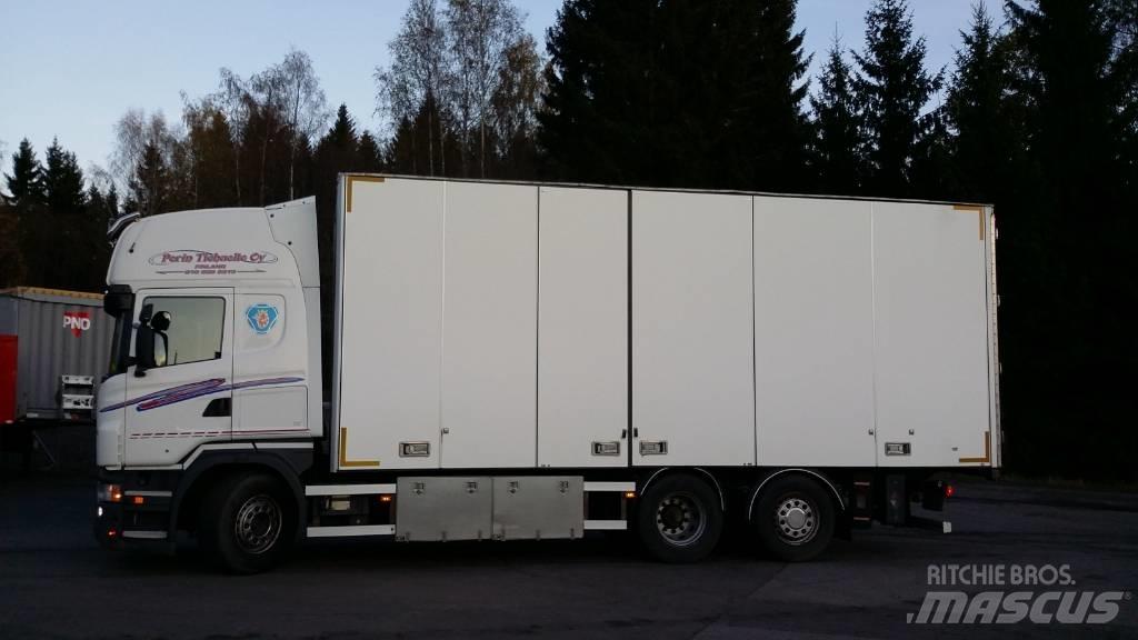 Scania R500 6x2 Skříňová nástavba