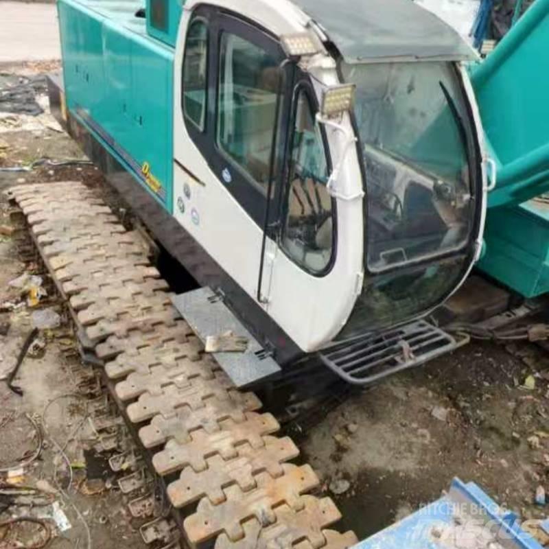 Kobelco 7080 Pásové jeřáby