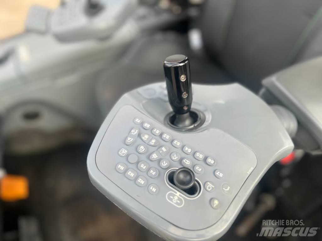 John Deere 810 E Vyvážecí traktory