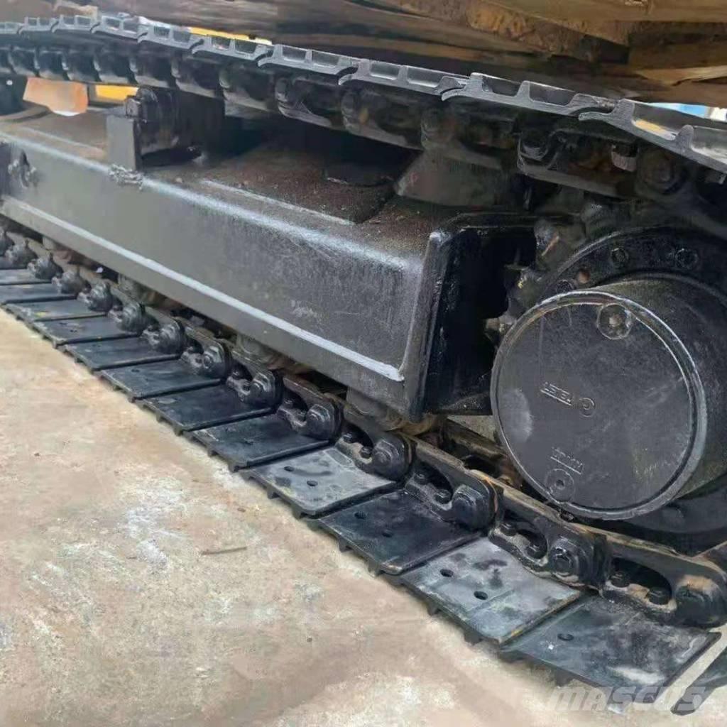 CAT 306D Mini rýpadla < 7t