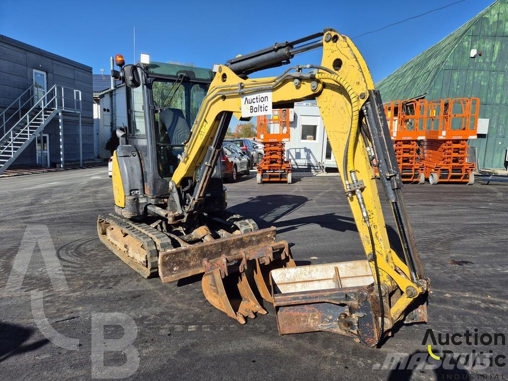 Yanmar Vio 33 U Mini rýpadla < 7t