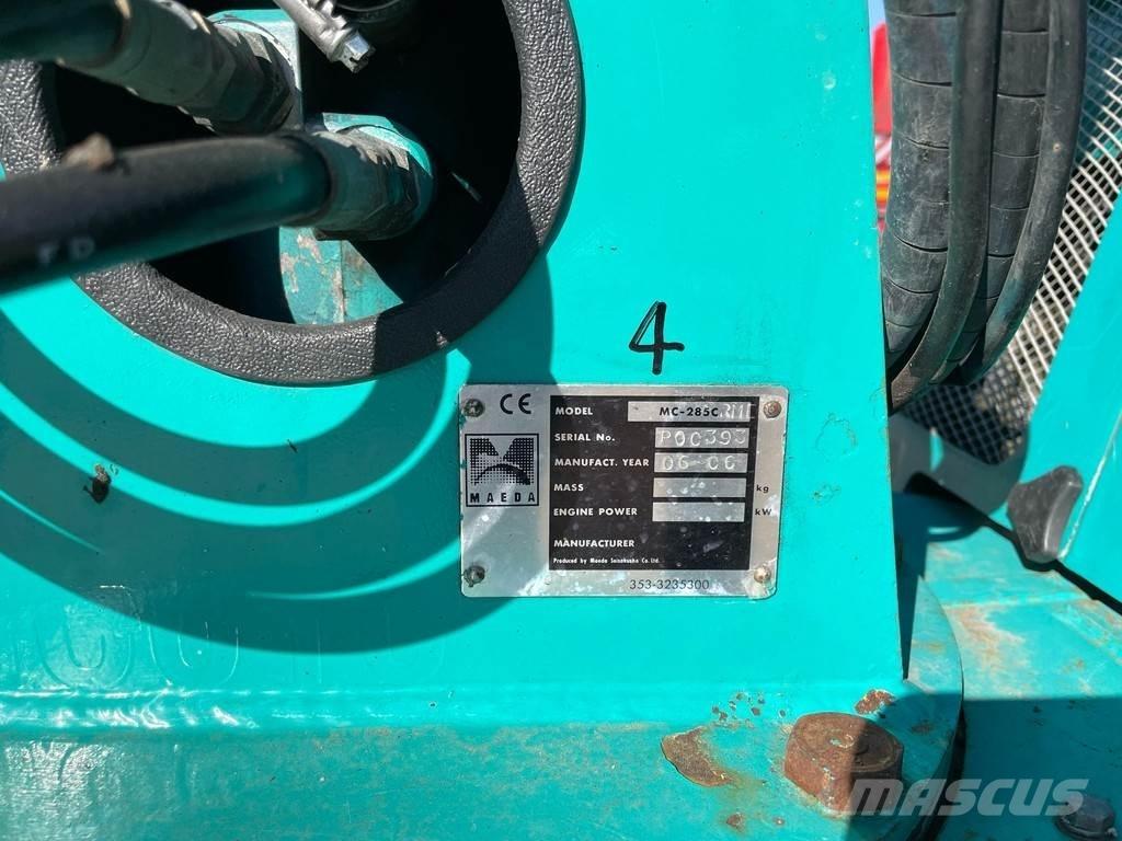 Maeda MC285C RME Pásové jeřáby