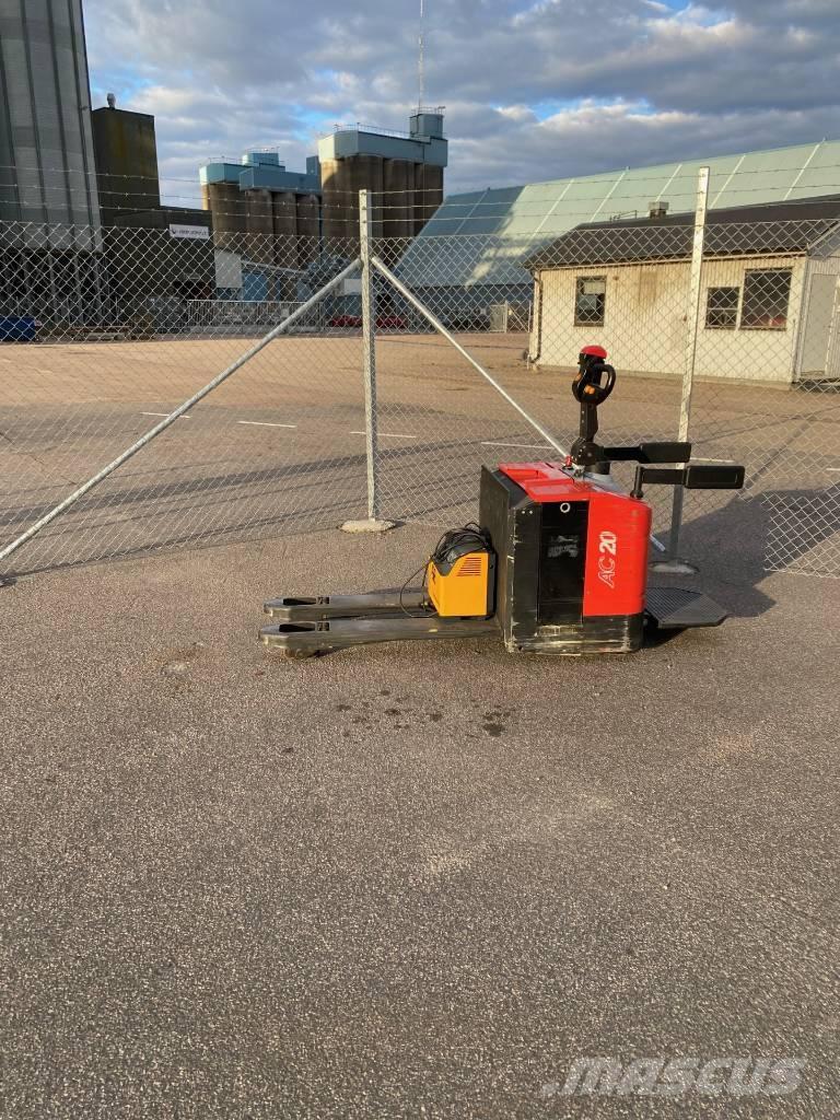 Heli CBD 20 Nízkozdvižný vozík s plošinou