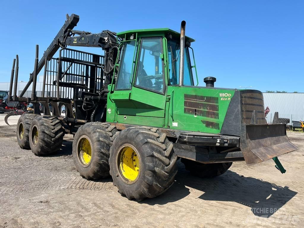 John Deere 1110D Vyvážecí traktory