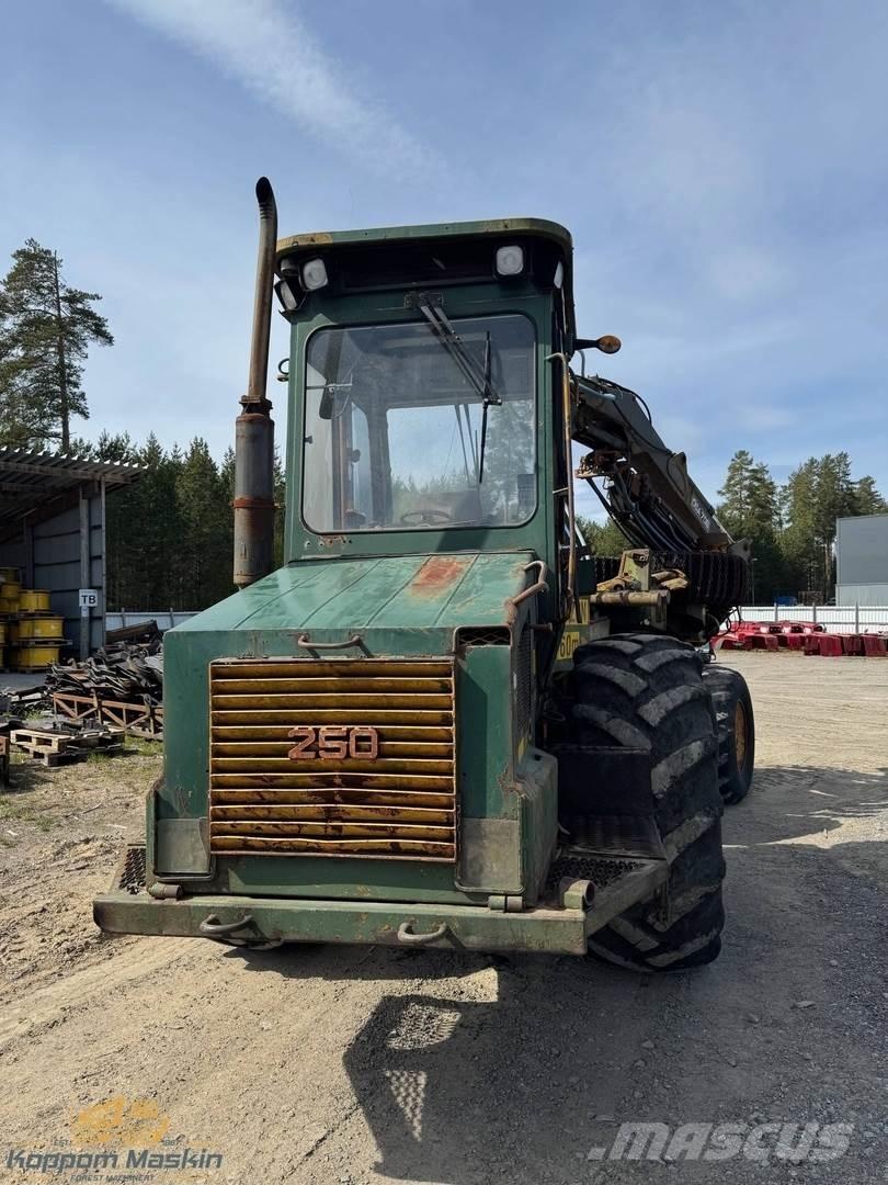 Ösa 250/706 Harvestory