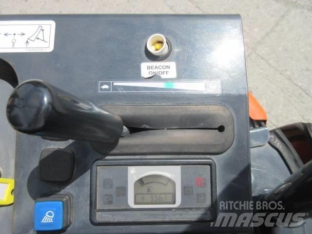 Hitachi ZX19 U-6 Mini rýpadla < 7t