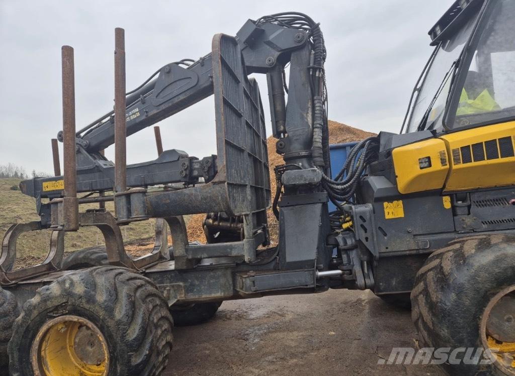 Ponsse Bufallo Kombinované stroje