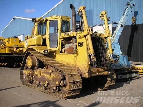 CAT D8N Pásové dozery
