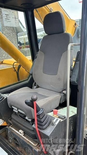 Sennebogen S 613 R Pásové jeřáby