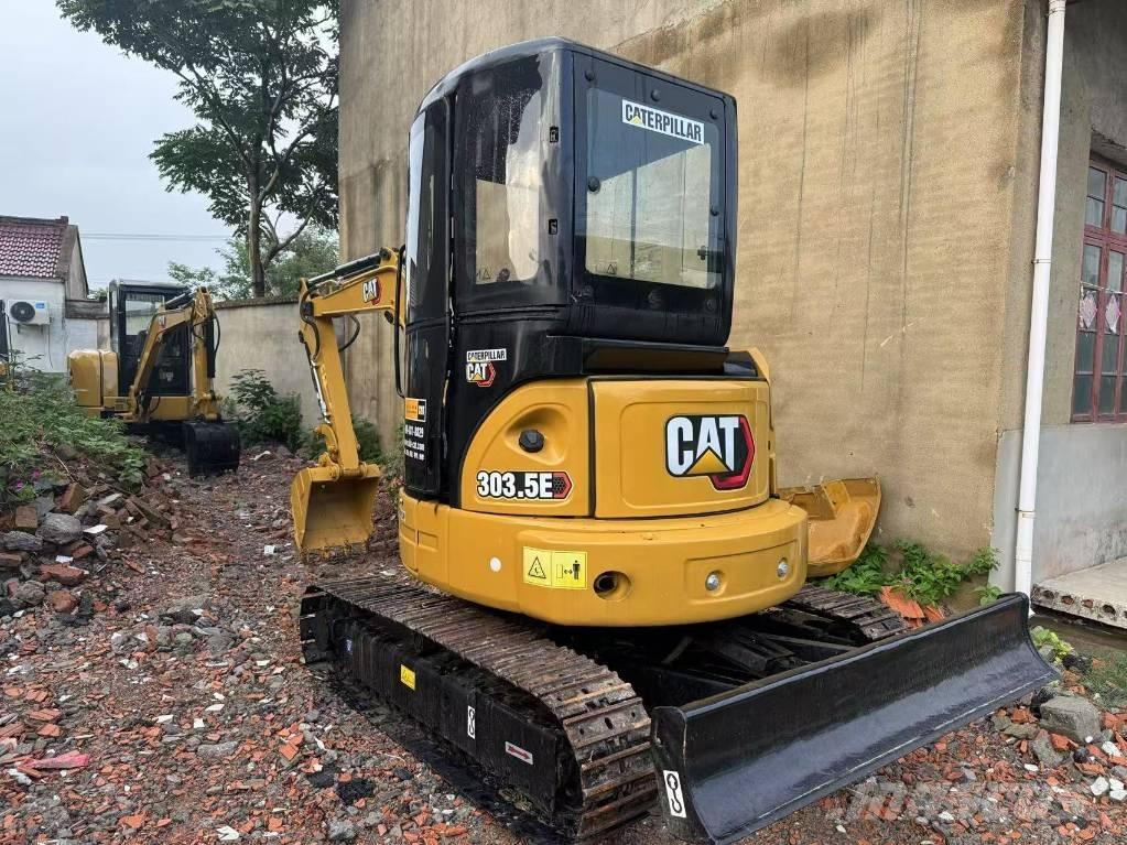 CAT 303.5 E Mini rýpadla < 7t
