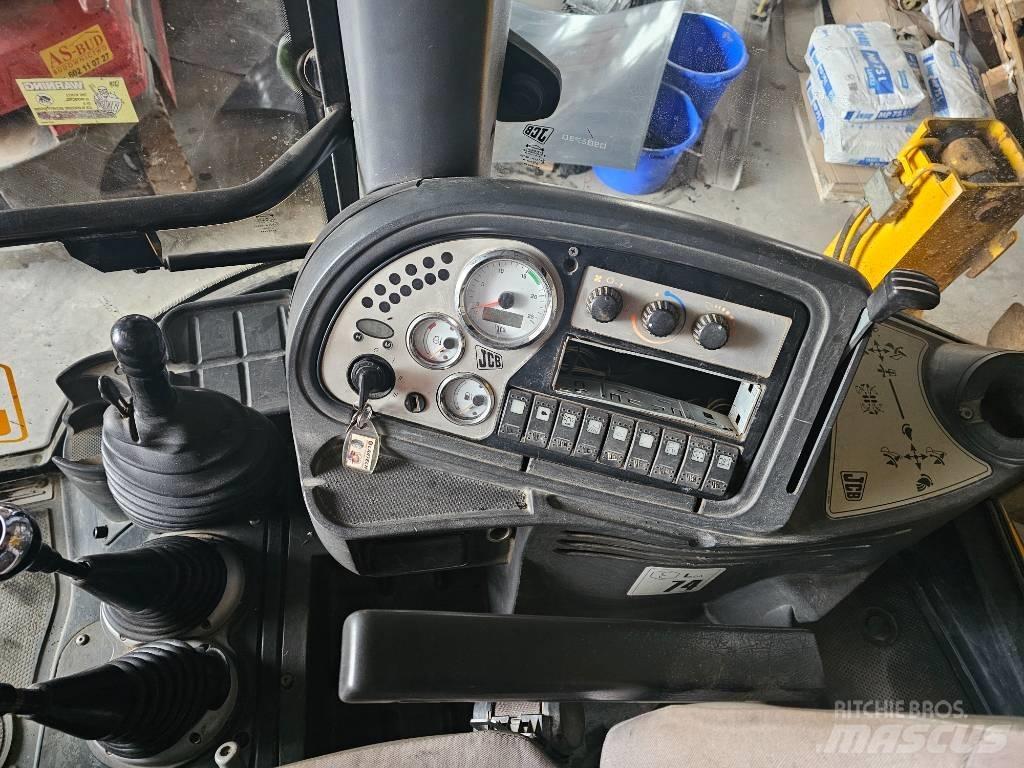JCB 4 CX Rýpadlo-nakladače
